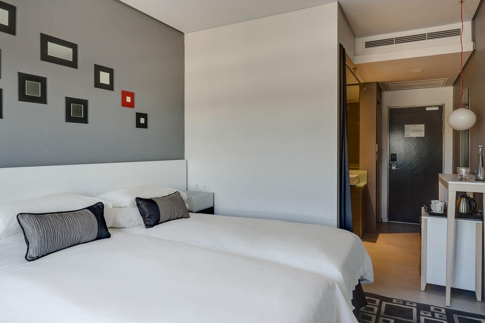 Protea Hotel Fire & Ice! By Marriott Pretoria Menlyn Exterior photo
