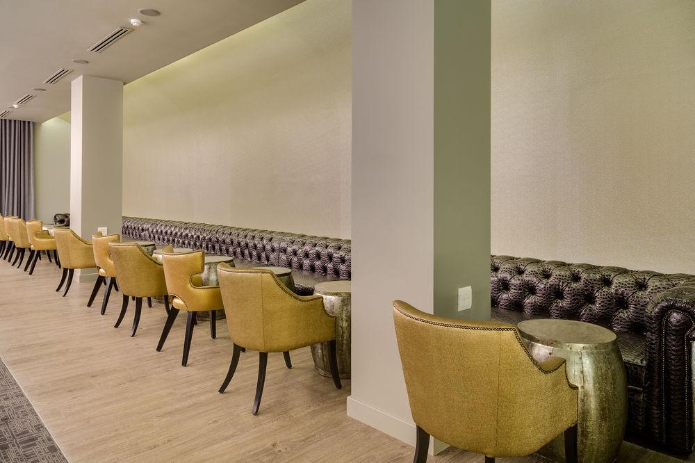 Protea Hotel Fire & Ice! By Marriott Pretoria Menlyn Exterior photo