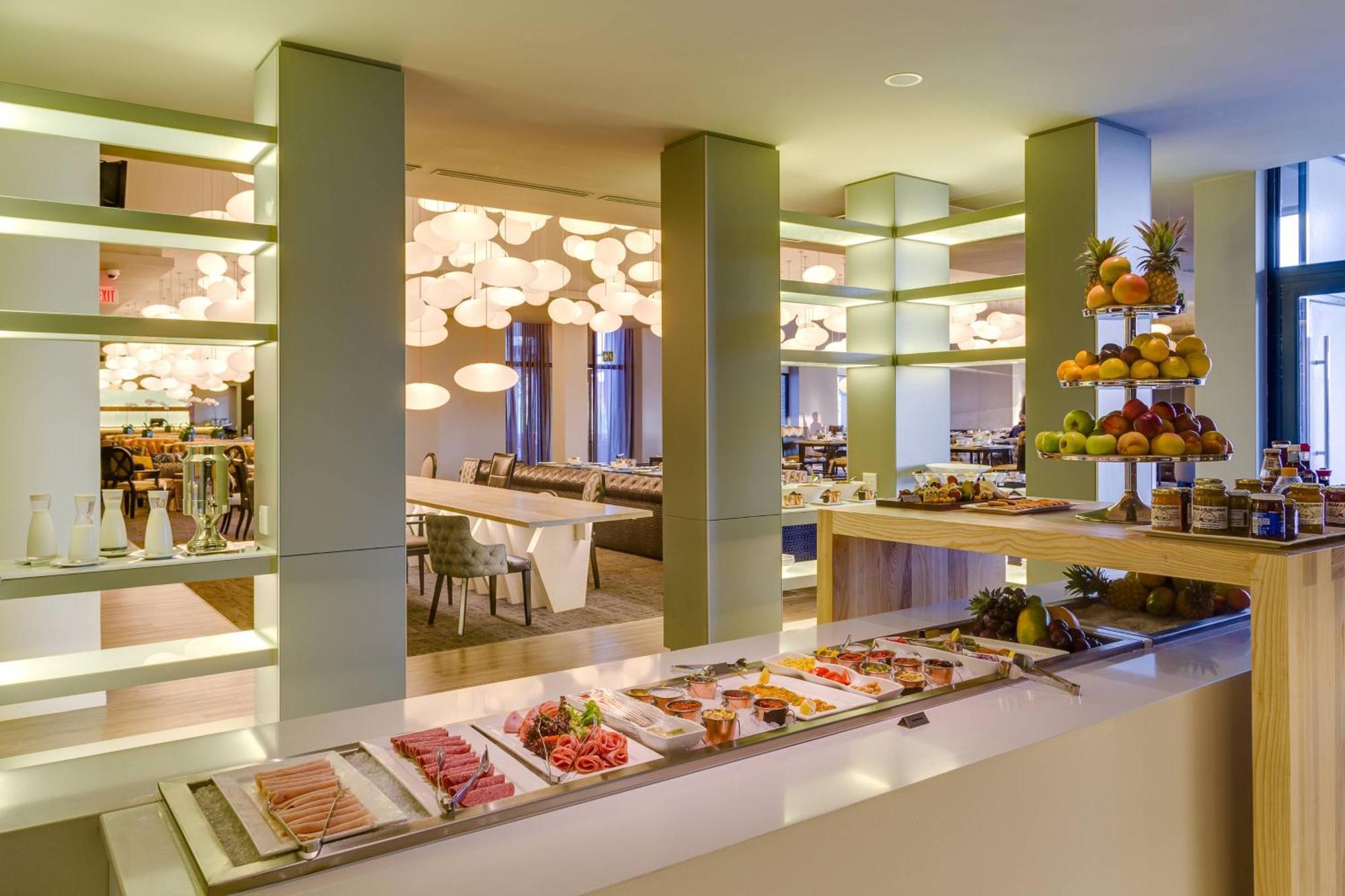 Protea Hotel Fire & Ice! By Marriott Pretoria Menlyn Exterior photo