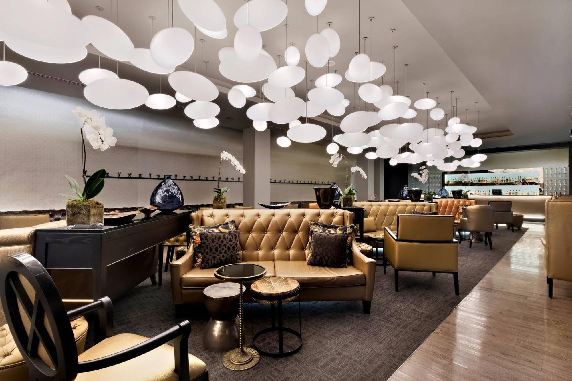 Protea Hotel Fire & Ice! By Marriott Pretoria Menlyn Exterior photo